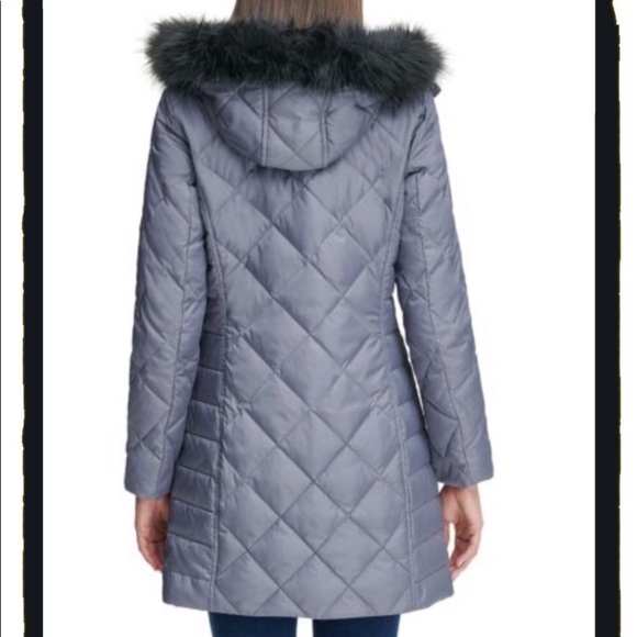 💥 Kenneth Cole Reaction Down Filled Puffer Coat - Picture 4 of 8